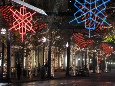 These oversized light up snow flakes were designed and fabricated for a Lincoln car commercial.	